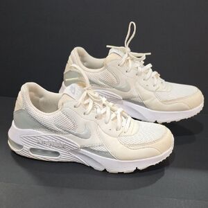 Nike Air Max Excee Women's White and Gray Sneakers Size 9.5